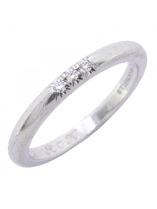 Tiffany Forever:Band Ring in Platinum with a Full Circle of  Tiffany & Co Ring Forever Platinum Diamond